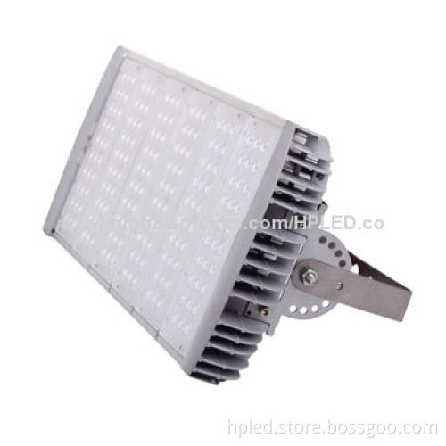 180W LED Streetlight with 85-265V AC, 144 Pieces of Cree LEDs, IP65